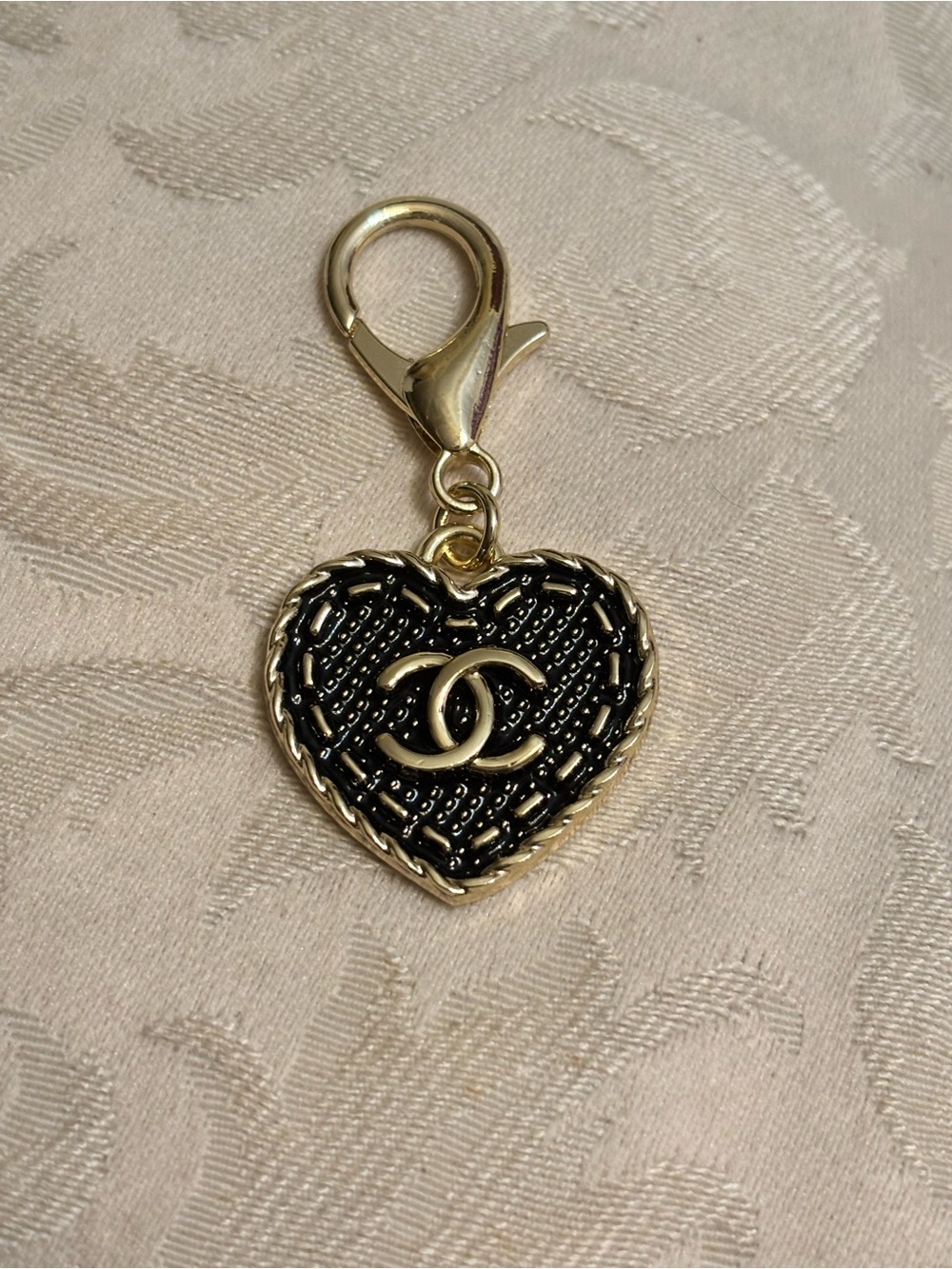 Cute Little Black and Gold Keychain Is New Without Tags